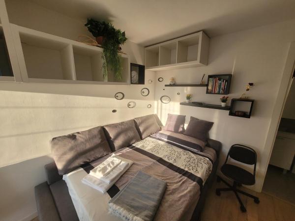Alojamiento ENTERO en Madrid, con ACCESO PRIVADO : photo 3 de la chambre chambre double standard avec ventilateur