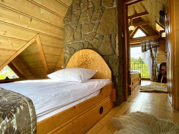 Pensjonat u Ani : photo 3 de la chambre chambre triple avec 2 chambres et balcon