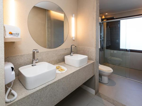 Ocean Palace All Inclusive Premium : photo 7 de la chambre master bungalow with sea view - all inclusive