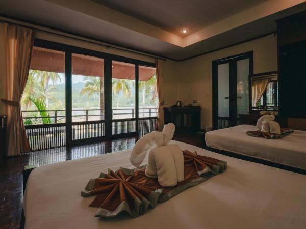 Kooncharaburi Resort - Koh Chang : photo 4 de la chambre chambre lits jumeaux - vue sur mer