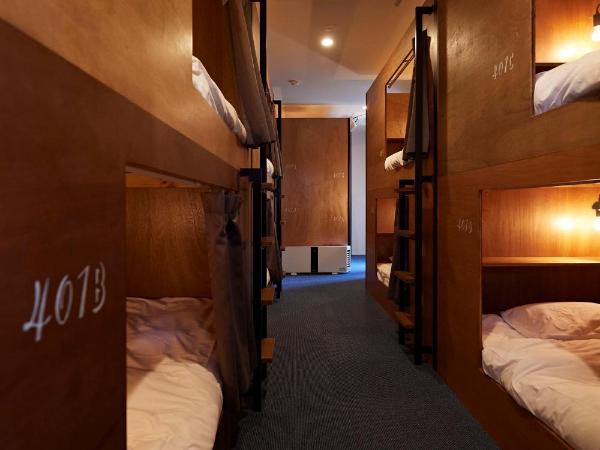 Turn Table : photo 2 de la chambre lit superposé dans dortoir pour femmes