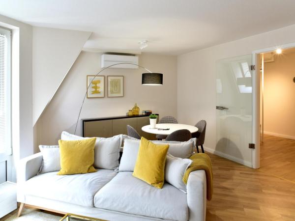 SAXX Apartments Leipzig : photo 1 de la chambre appartement avec balcon