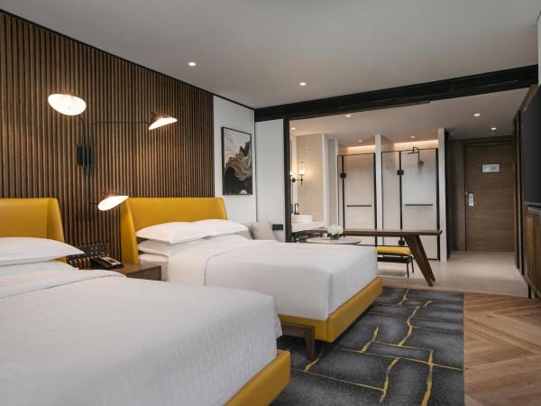 Sheraton Nanjing Kingsley Hotel & Towers : photo 3 de la chambre grande chambre lits jumeaux avec 2 lits jumeaux/simples