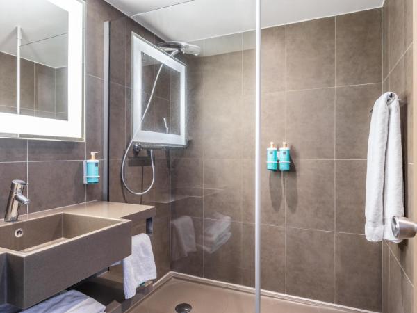 Hotel Novotel Brussels Off Grand Place : photo 10 de la chambre chambre double supérieure