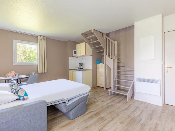 Appart'City Classic Rennes Ouest : photo 3 de la chambre appartement en duplex