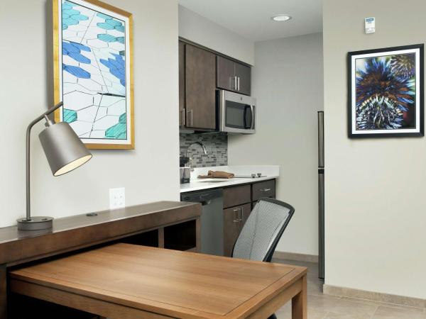 Homewood Suites By Hilton Denver Airport Tower Road : photo 3 de la chambre studio suite with two queen beds - hearing access/non-smoking