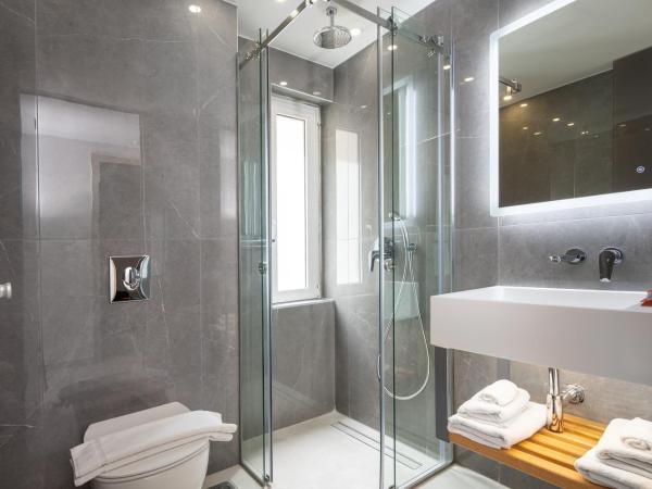 Epavli Grace Hotel : photo 8 de la chambre chambre double ou lits jumeaux deluxe avec balcon