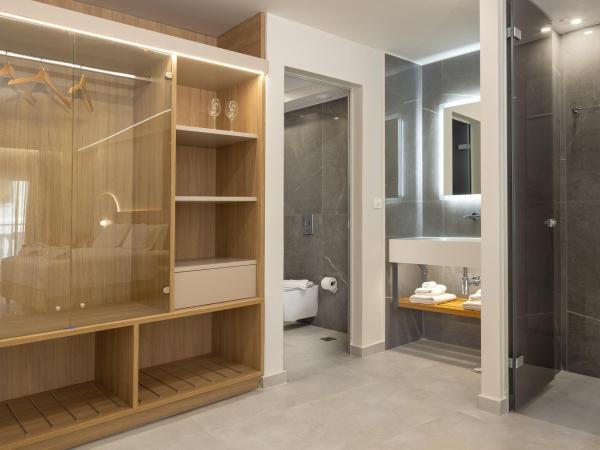 Epavli Grace Hotel : photo 8 de la chambre suite junior avec balcon