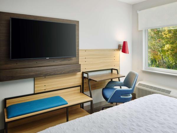 Tru By Hilton Atlanta Northlake Parkway, Ga : photo 4 de la chambre chambre lit king-size