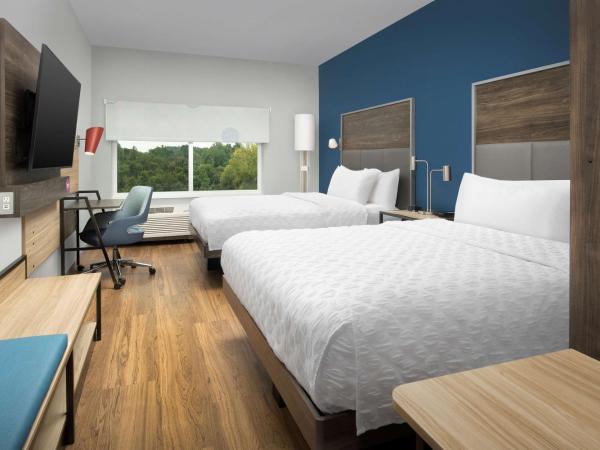 Tru By Hilton Charlotte Airport Lake Pointe : photo 2 de la chambre chambre avec 2 grands lits queen-size 