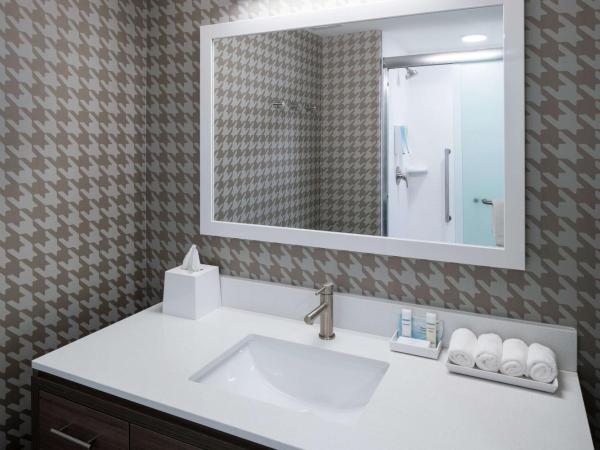 Home2 Suites By Hilton Jacksonville Airport : photo 5 de la chambre suite studio lit king-size - non-fumeurs