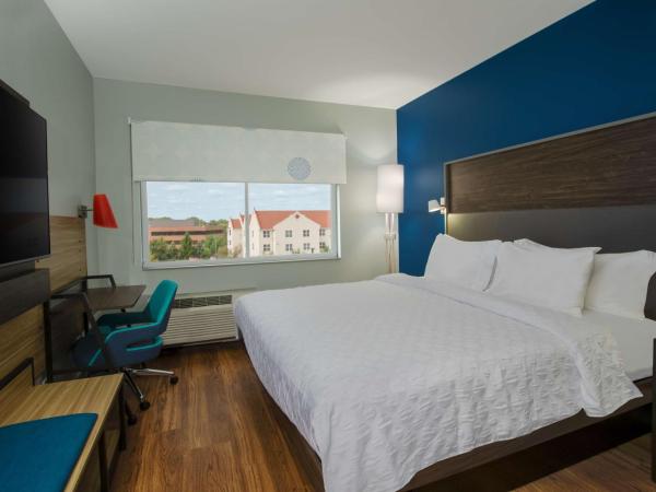 Tru By Hilton Columbus Airport : photo 1 de la chambre chambre lit king-size