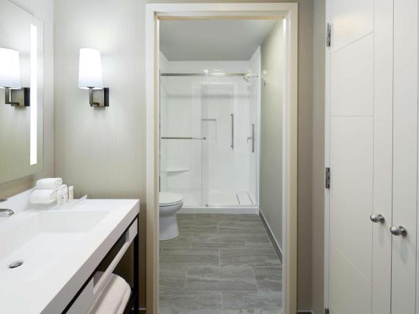 Homewood Suites By Hilton Montreal Midtown : photo 5 de la chambre suite studio lit king-size - non-fumeurs