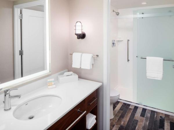 Homewood Suites by Hilton Boston Seaport District : photo 6 de la chambre suite studio lit king-size