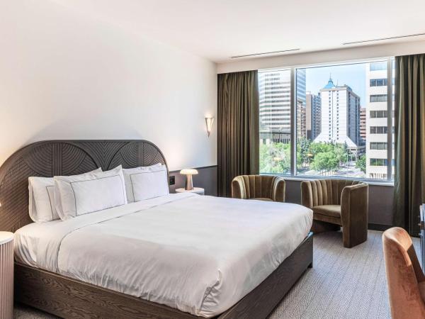 The Westley Calgary Downtown, Tapestry Collection By Hilton : photo 2 de la chambre chambre lit king-size deluxe