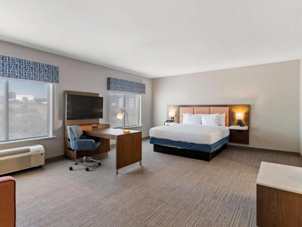 Hampton Inn Colorado Springs Northeast : photo 1 de la chambre suite studio lit king-size