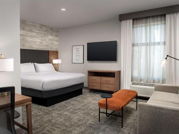 Homewood Suites By Hilton Louisville Airport : photo 3 de la chambre suite studio lit king-size