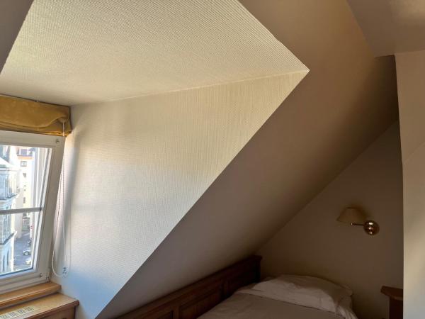 Hotel Restaurant Au Cerf d'Or : photo 5 de la chambre suite junior