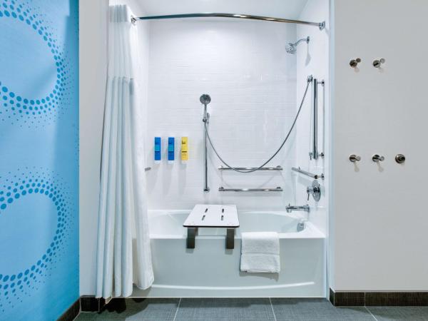 Tru By Hilton San Antonio At The Rim, Tx : photo 3 de la chambre chambre avec 2 lits queen-size - accessible aux personnes à mobilité réduite