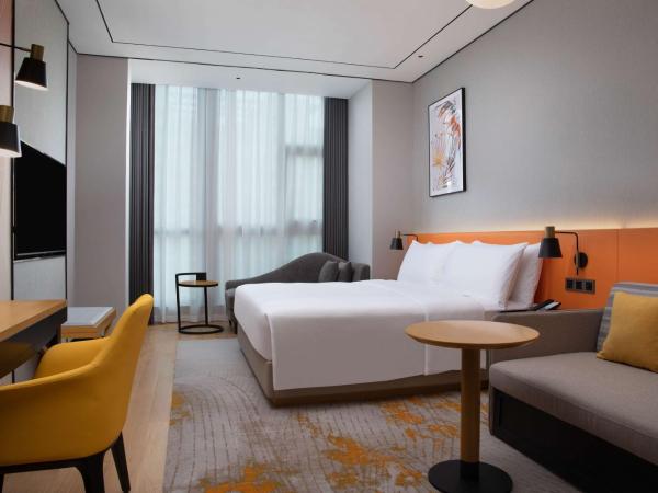 Hilton Garden Inn Hangzhou Xiaoshan : photo 4 de la chambre chambre lit king-size
