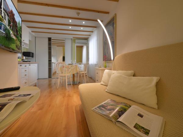A. V. Pension Praha : photo 3 de la chambre appartement