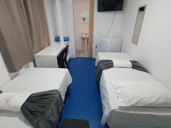 Hospedaria Dom Pedro - 500m do metrô : photo 5 de la chambre chambre double avec salle de bains privative