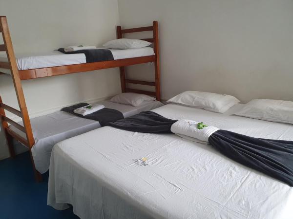 Hospedaria Dom Pedro - 500m do metrô : photo 2 de la chambre suite avec balcon