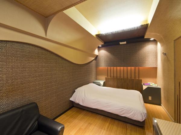 International Hotel Kabukicho : photo 2 de la chambre chambre double - fumeurs