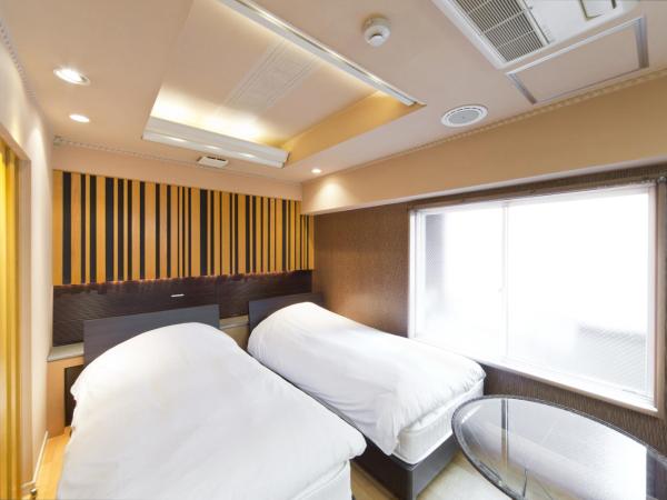International Hotel Kabukicho : photo 3 de la chambre chambre lits jumeaux - fumeurs