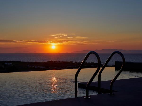 Myst Boutique Hotel : photo 10 de la chambre villa majestic avec piscine privée - vue sur coucher de soleil