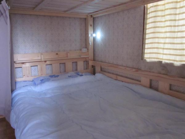 Enman Guest House Osaka : photo 2 de la chambre dortoir pour femmes 4 lits