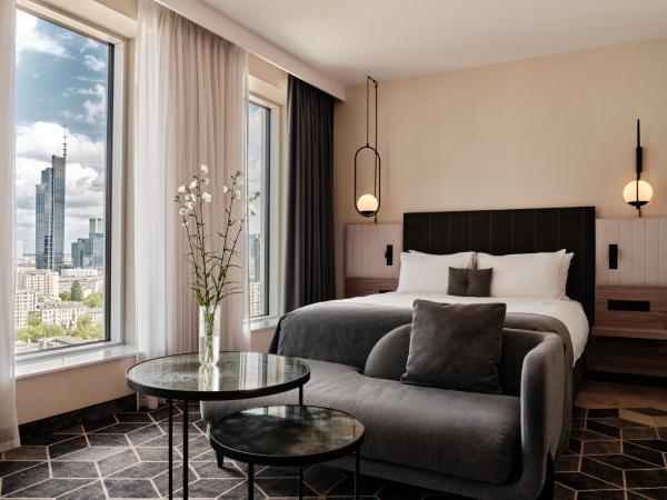 Crowne Plaza - Warsaw - The HUB, an IHG Hotel : photo 8 de la chambre chambre queen standard avec vue
