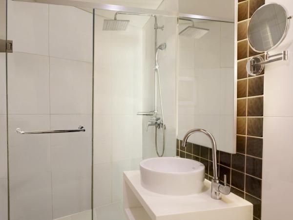 Four Points by Sheraton Seoul, Guro : photo 4 de la chambre chambre résidentielle plus spacieuse avec 1 lit king-size - vue sur ville