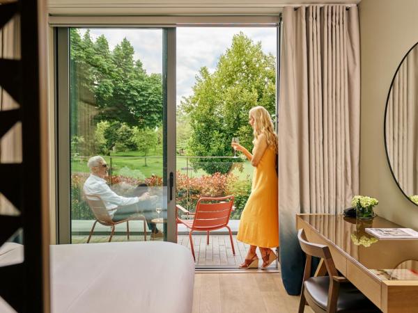 Herbert Park Hotel and Park Residence : photo 3 de la chambre studio avec canapé-lit