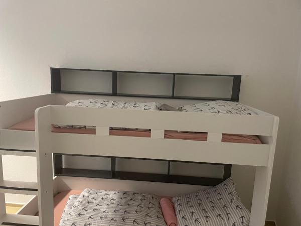 Cityapartment bei Hauptbahnhof : photo 1 de la chambre lit dans dortoir mixte de 8 lits 