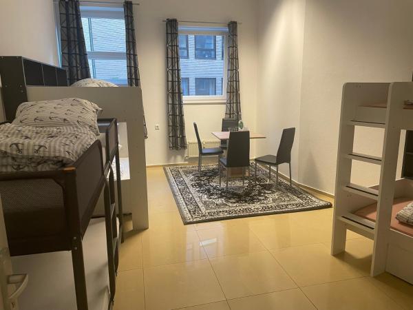 Cityapartment bei Hauptbahnhof : photo 6 de la chambre lit dans dortoir mixte de 8 lits 