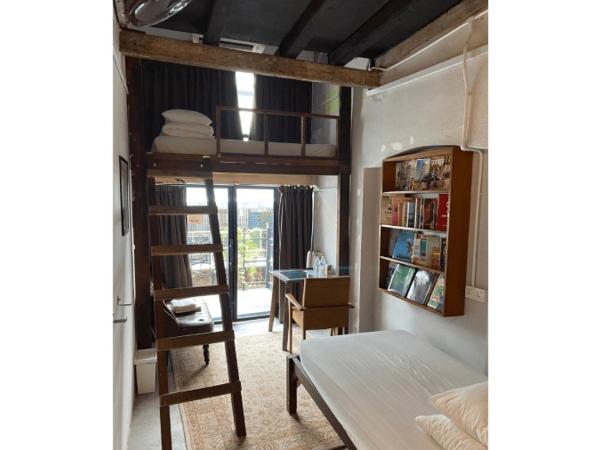 Mingle Highstreet : photo 2 de la chambre chambre lits jumeaux - vue sur piscine