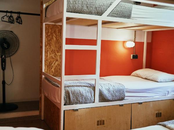 LOFT HOSTAL Group : photo 6 de la chambre lit dans dortoir mixte de 6 lits