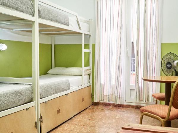 LOFT HOSTAL Group : photo 6 de la chambre lit dans dortoir mixte de 4 lits