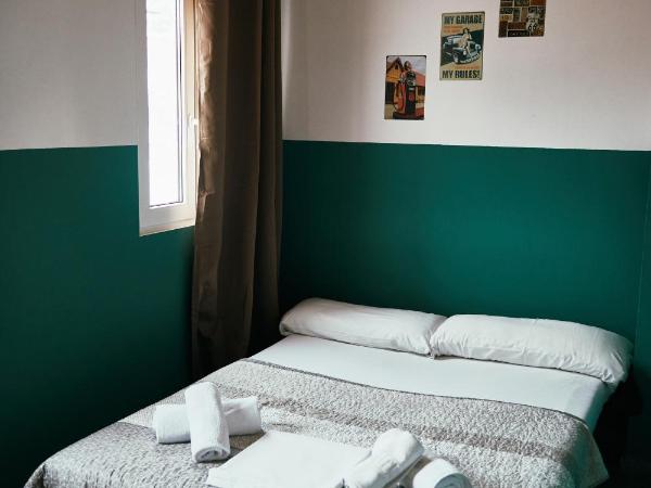 LOFT HOSTAL Group : photo 3 de la chambre chambre quadruple deluxe