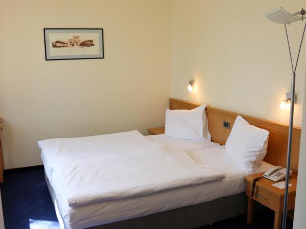 Hotel Tomislavov Dom : photo 3 de la chambre chambre double ou lits jumeaux confort