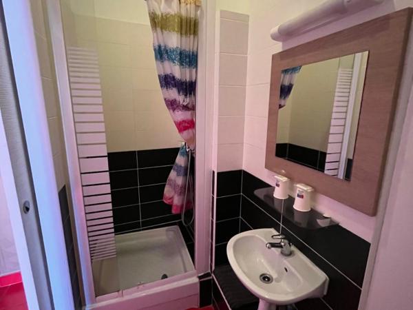 Hotel California : photo 3 de la chambre chambre double standard