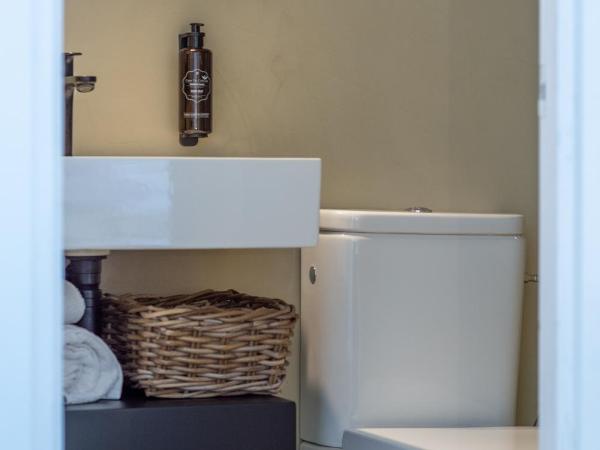 Hostal Boutique Es Menut : photo 5 de la chambre chambre double avec balcon