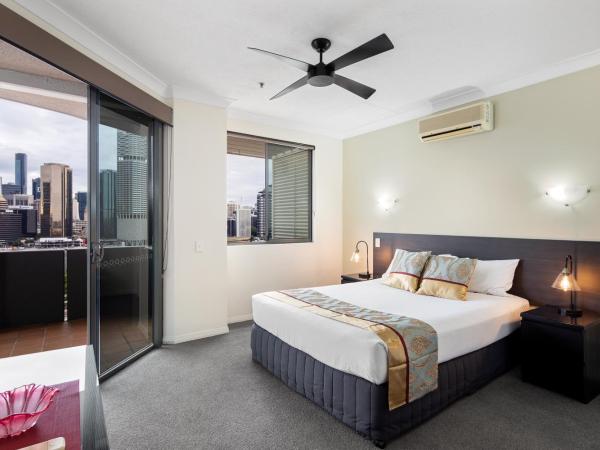 Bridgewater Apartments : photo 10 de la chambre refurbished one-bedroom apartment