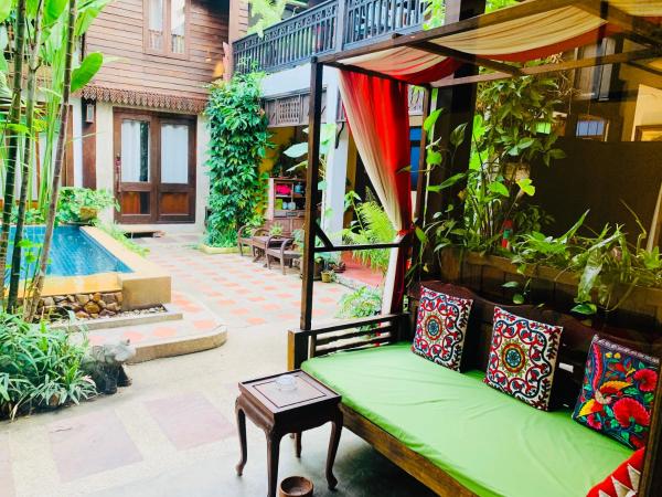 Hongkhao Village : photo 2 de la chambre chambre double deluxe avec baignoire