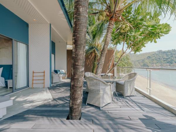 Hotel Tide Phuket Beach Front : photo 1 de la chambre hébergement deluxe - vue sur océan (réservé aux adultes)