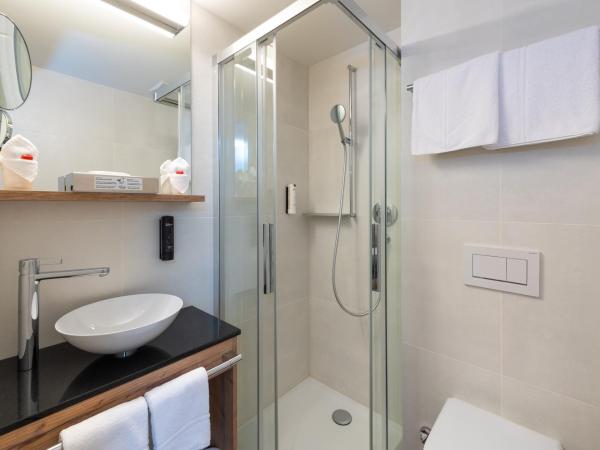 Berghotel Randolins : photo 4 de la chambre chambre double Économique