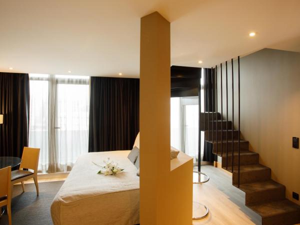 Hotel Plaza : photo 7 de la chambre suite junior (2 adultes)