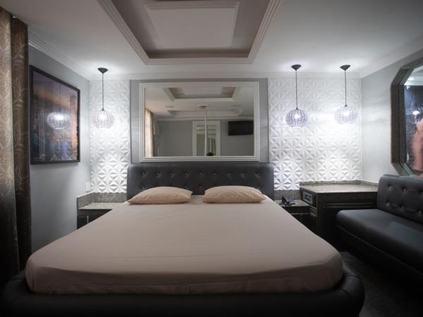 Hotel Show Adult Only : photo 1 de la chambre suite présidentielle