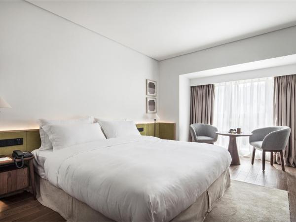 David's Deer Hotel : photo 9 de la chambre chambre lit queen-size